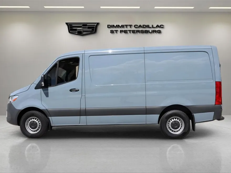2024 Mercedes Benz Sprinter 2500 144 WB photo 1