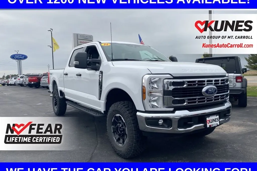 2025 Ford F-350 photo 1