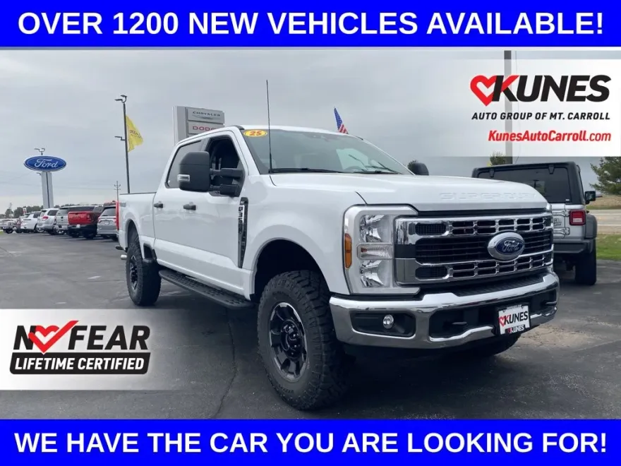 2025 Ford F-350 photo 1