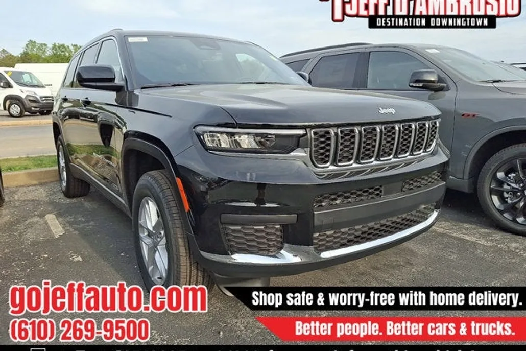 2025 Jeep Grand Cherokee Laredo X photo 1