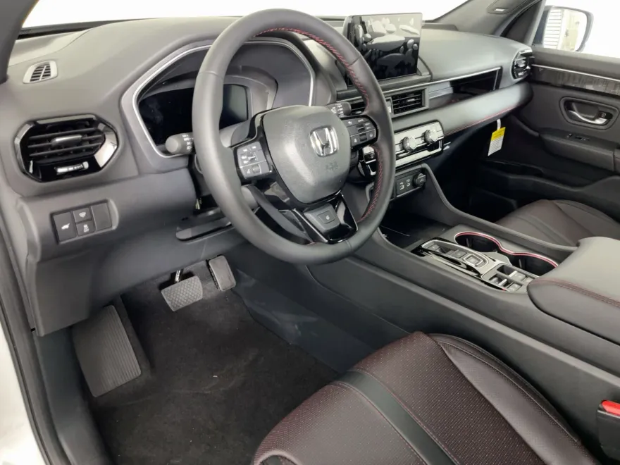 2025 Honda Pilot Black Edition photo 1