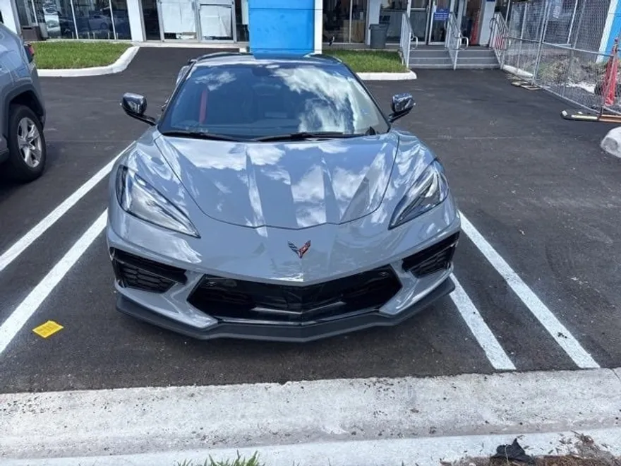 2025 Chevrolet Corvette Stingray 2LT photo 1