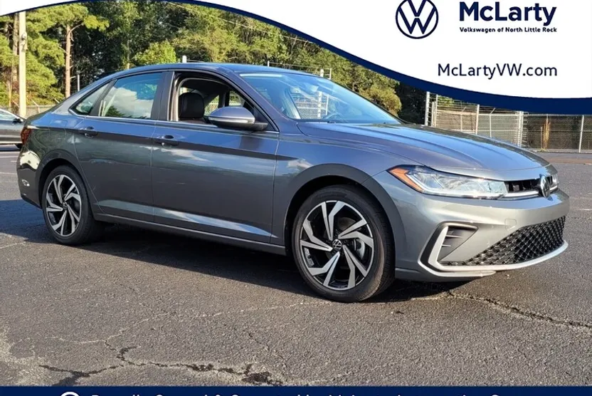 2025 Volkswagen Jetta 1.5T SEL photo 1