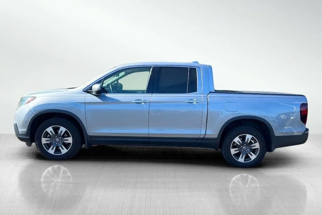 2019 Honda Ridgeline RTL-E photo 1