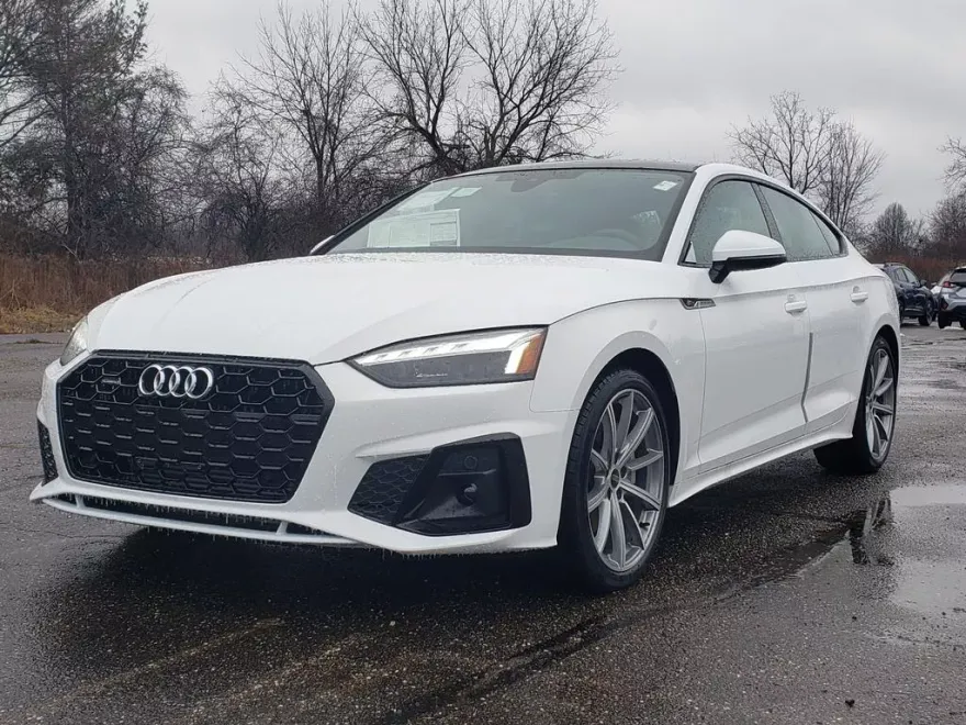 2025 Audi A5 45 S line Premium photo 1