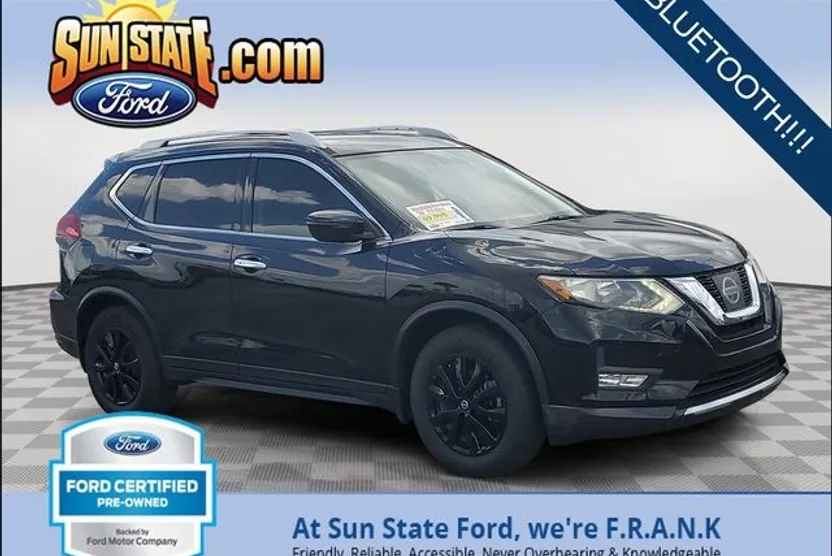 2017 Nissan Rogue S photo 1