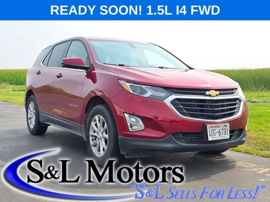 2018 Chevrolet Equinox LT photo 1