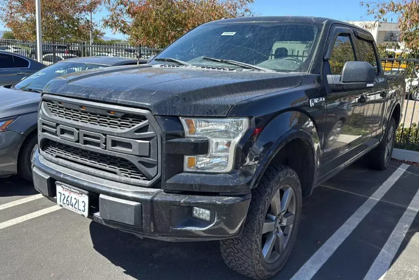 2016 Ford F-150 XLT photo 1