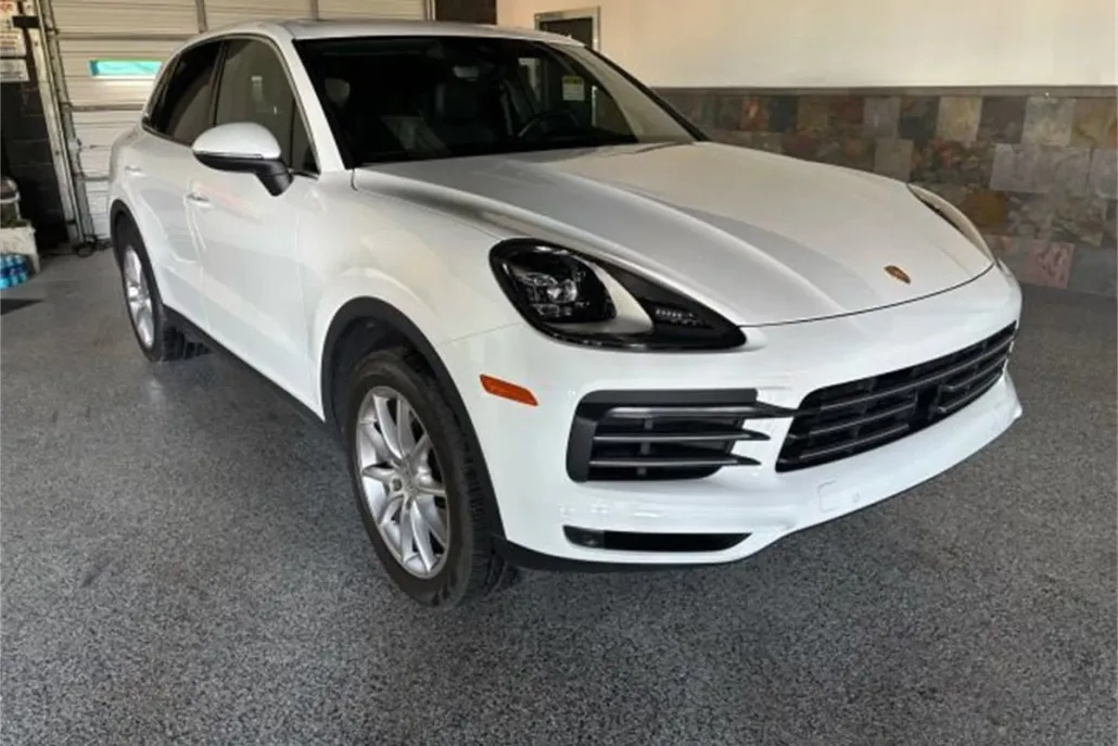 2020 Porsche Cayenne Base photo 1