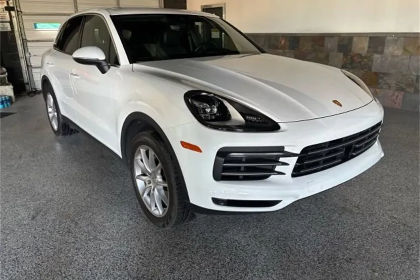 2020 Porsche Cayenne Base photo 1