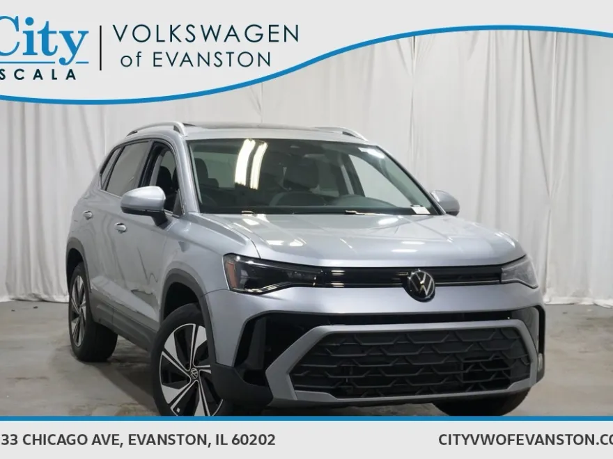 2025 Volkswagen Taos SE photo 1