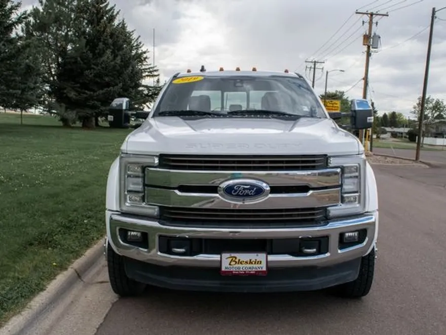 2019 Ford F-450 King Ranch photo 2