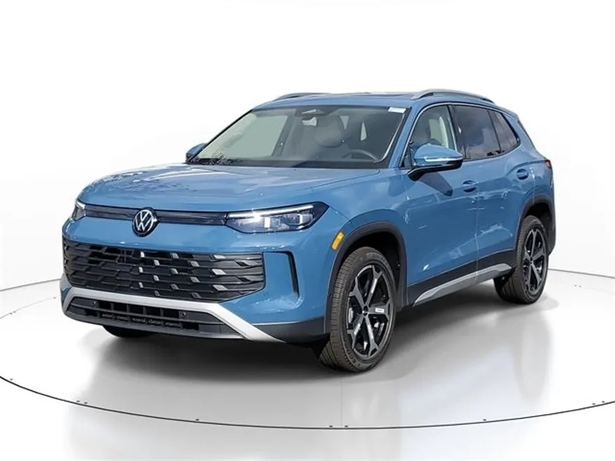 2025 Volkswagen Tiguan SE photo 1