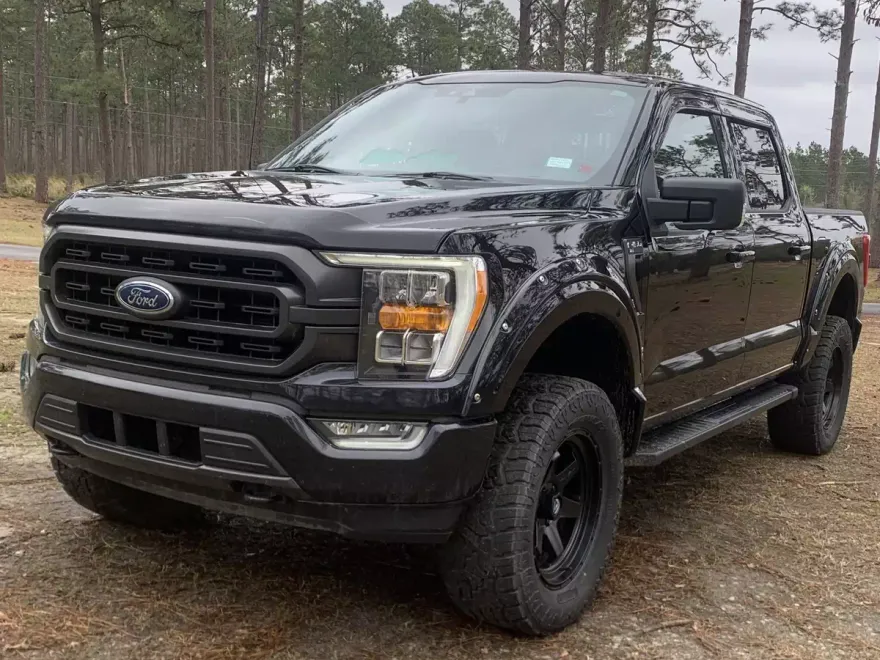 2021 Ford F-150 XLT photo 1