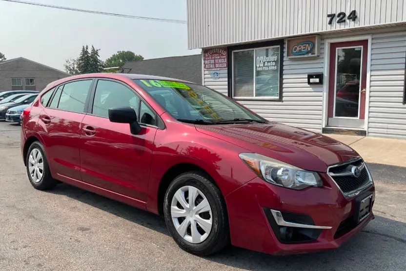 2016 Subaru Impreza 2.0i photo 1