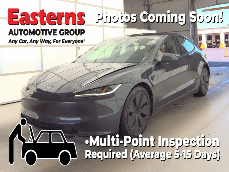 2024 Tesla Model 3 photo 1