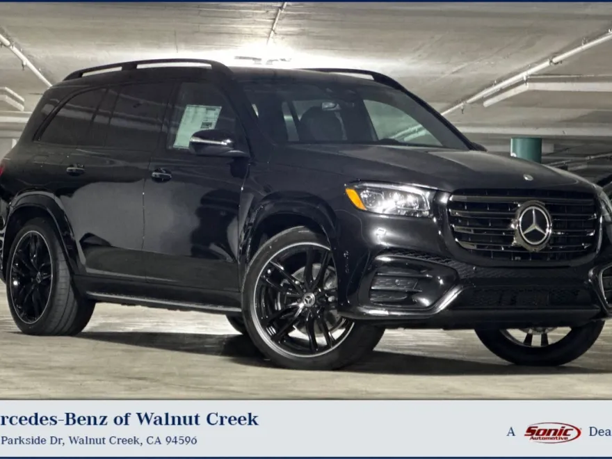 2025 Mercedes Benz GLS 580 4MATIC photo 1