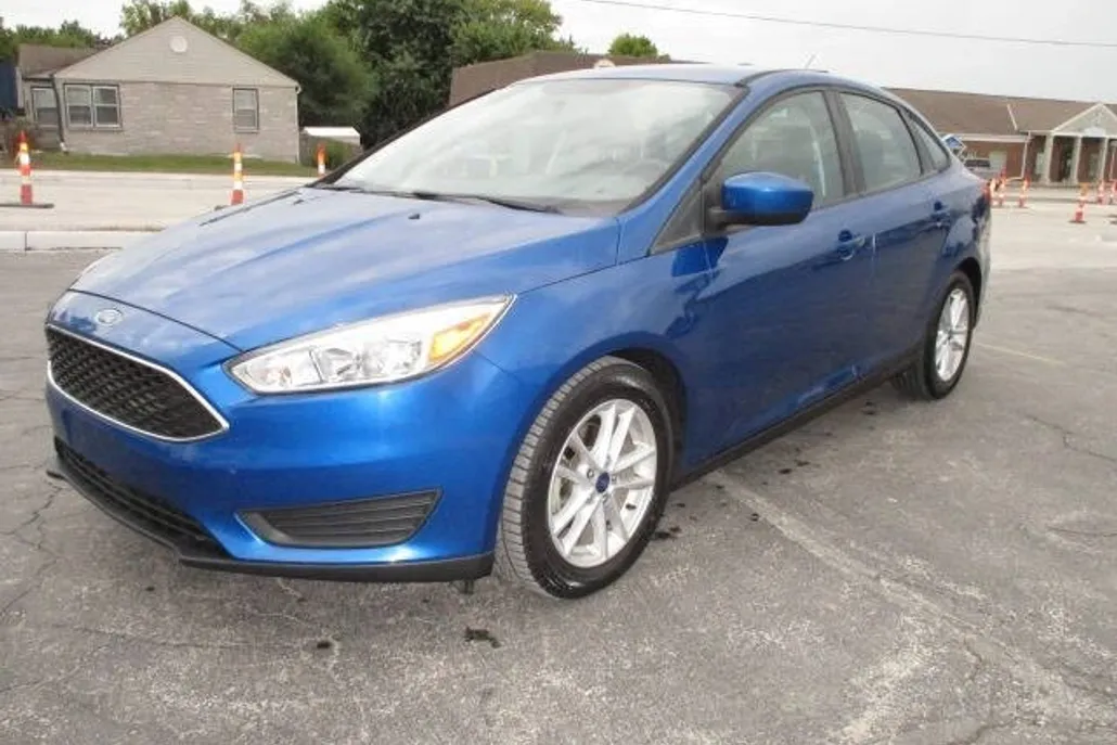 2018 Ford Focus SE photo 1