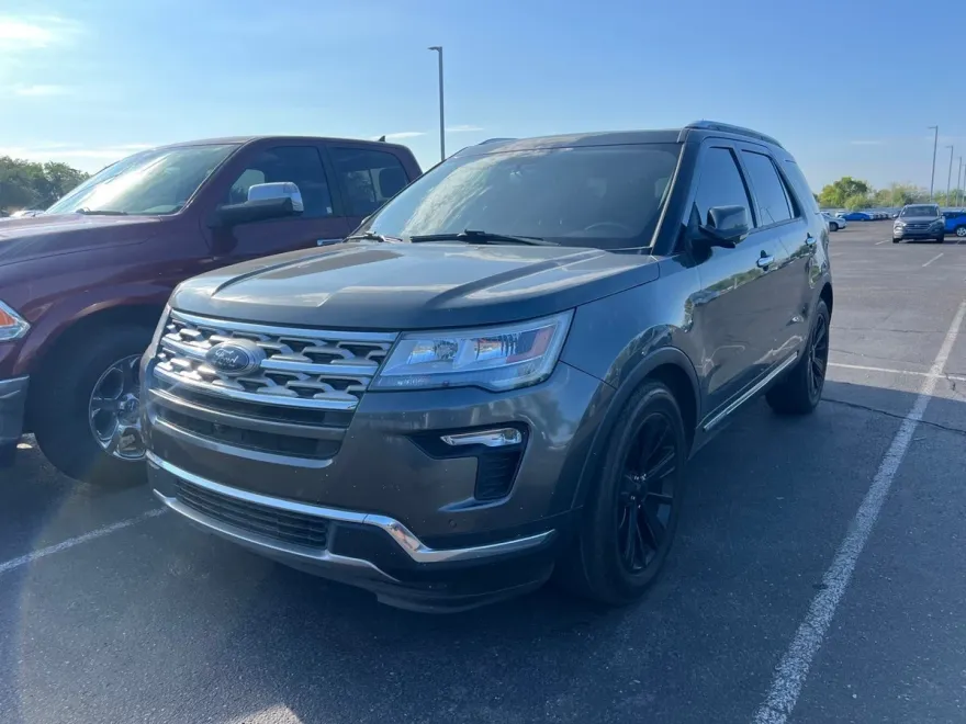 2018 Ford Explorer Limited photo 1