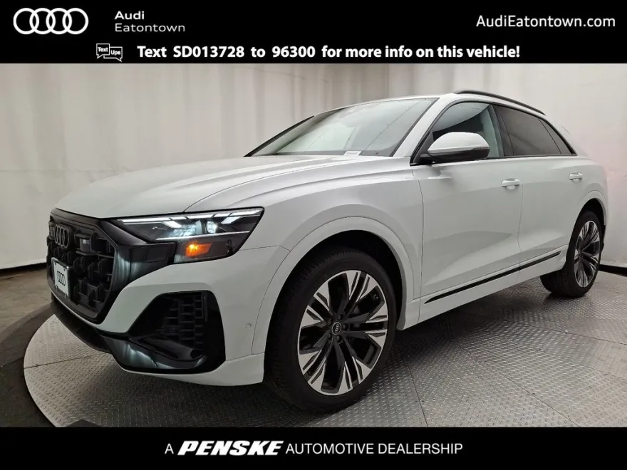 2025 Audi Q8 55 Premium photo 1