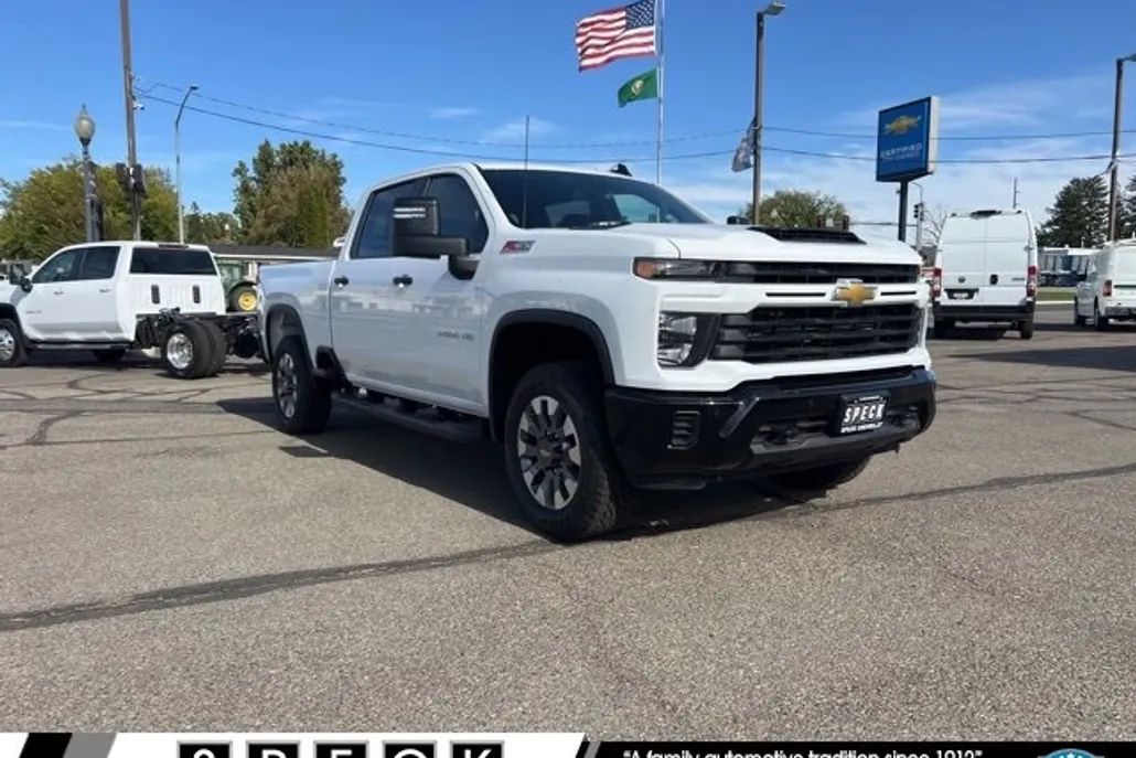 2025 Chevrolet Silverado 2500HD Custom photo 1