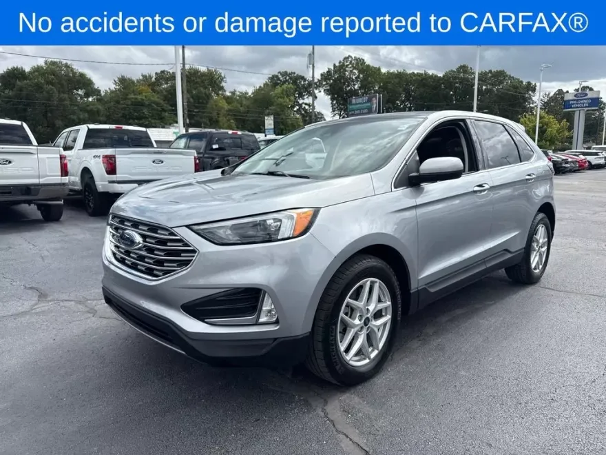 2022 Ford Edge SEL photo 1