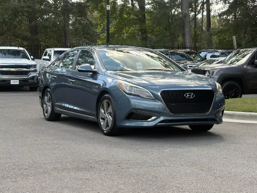 2016 Hyundai Sonata Hybrid Limited photo 1