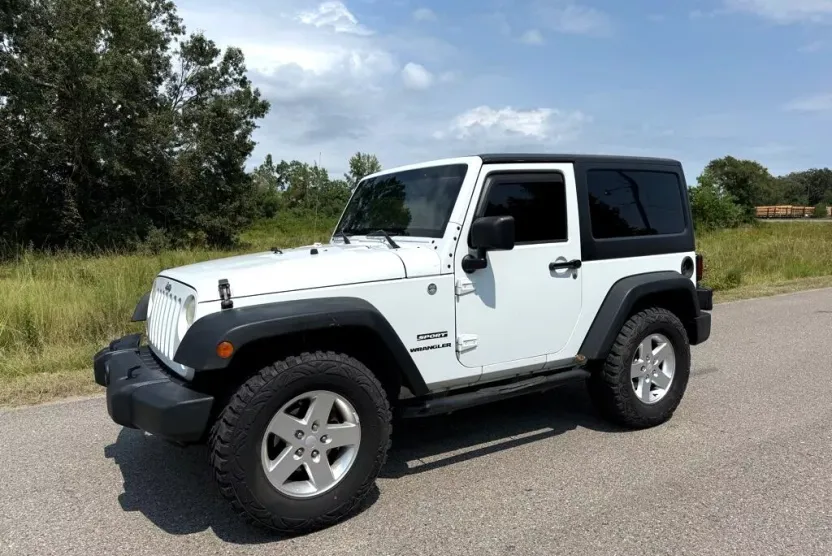 2013 Jeep Wrangler Sport photo 1