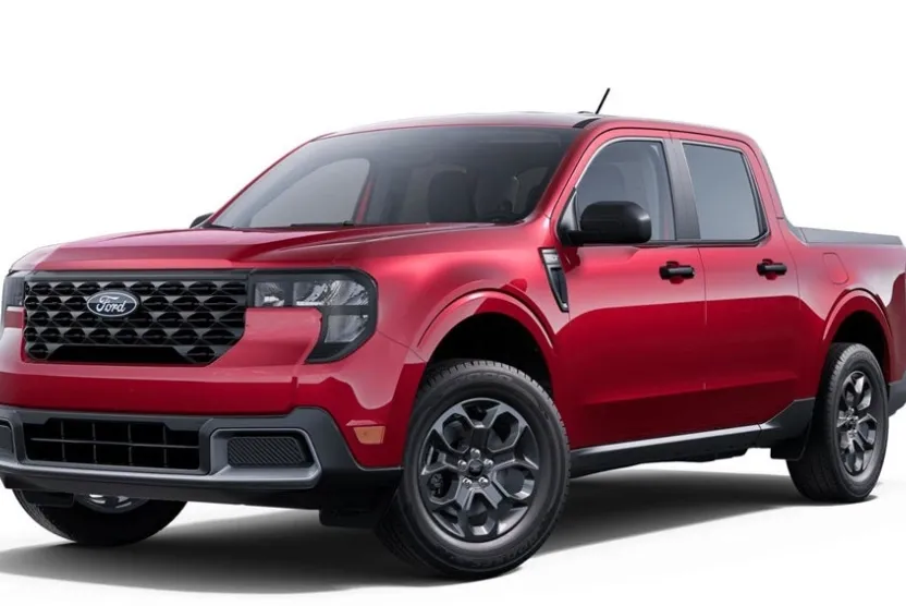 2025 Ford Maverick XLT photo 1