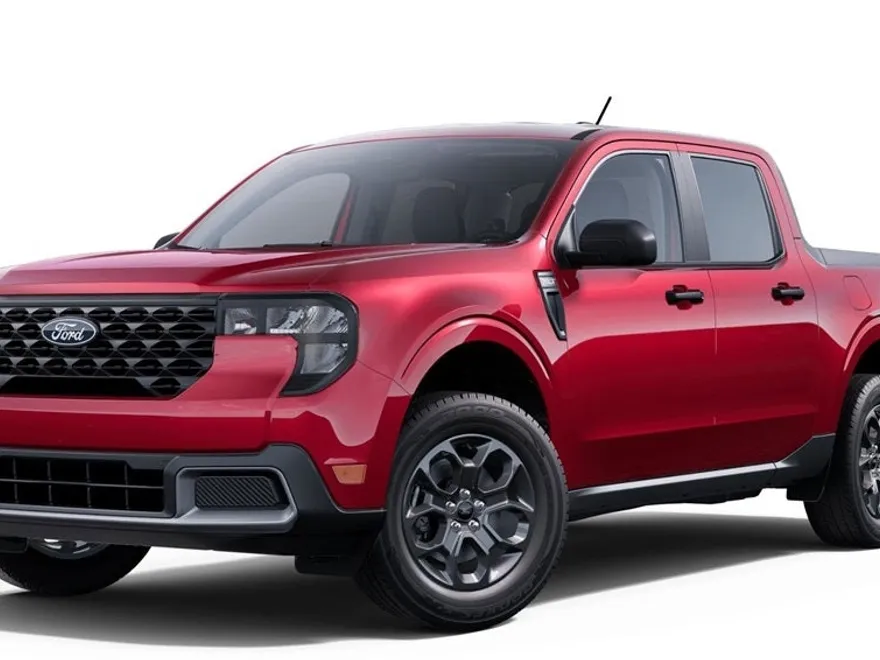 2025 Ford Maverick XLT photo 1