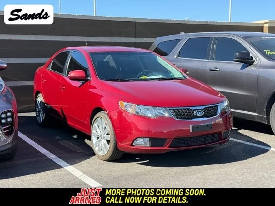 2011 Kia Forte SX photo 1