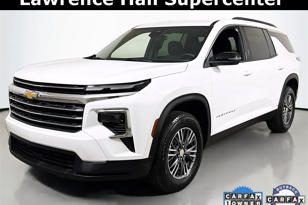 2025 Chevrolet Traverse photo 1