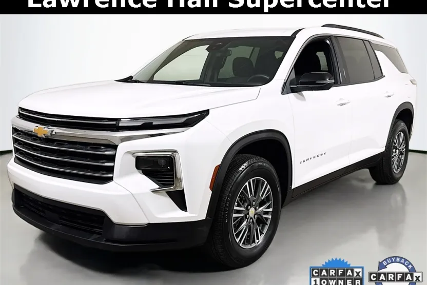 2025 Chevrolet Traverse photo 1