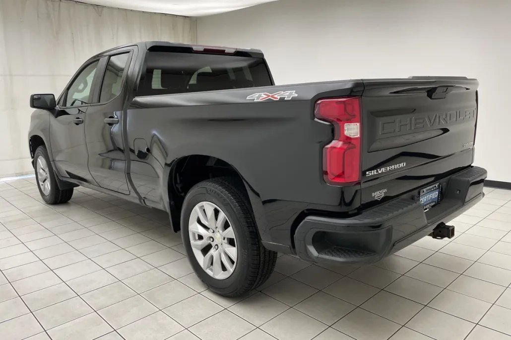 2021 Chevrolet Silverado 1500 Custom photo 1