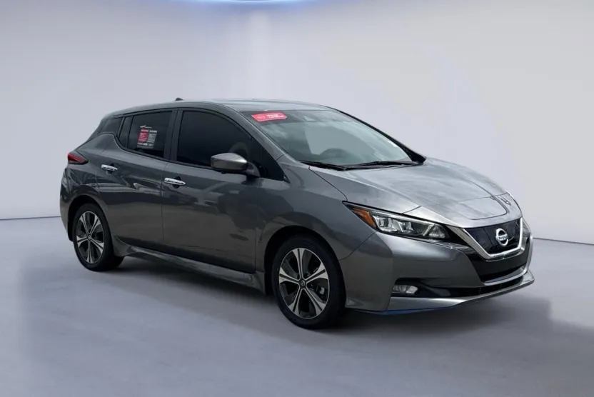 2024 Nissan Kicks S photo 1