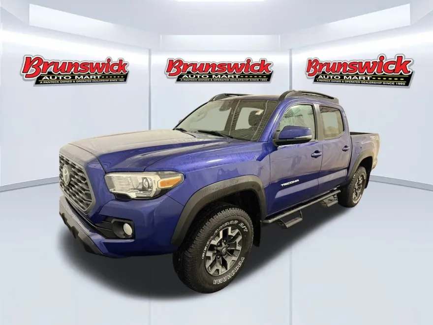 2022 Toyota Tacoma TRD V6 photo 1