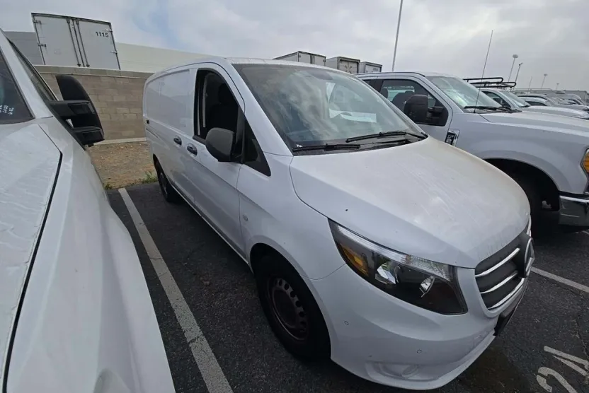 2023 Mercedes Benz Metris Cargo photo 1