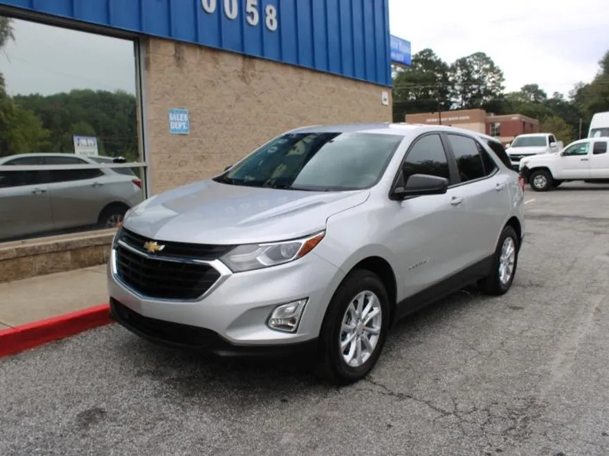 2021 Chevrolet Equinox LS photo 1
