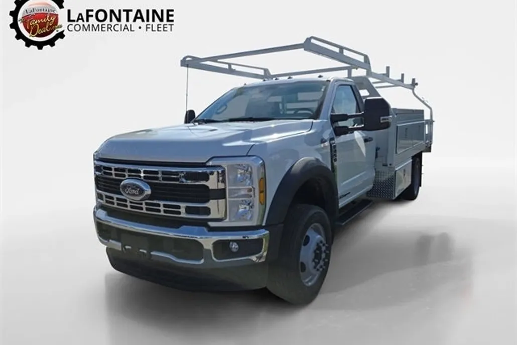2025 Ford F-450 photo 1