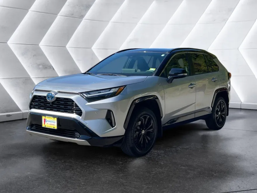 2024 Toyota RAV4 Hybrid XSE photo 1
