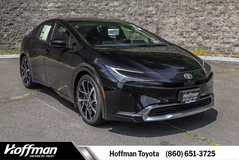 2025 Toyota Prius XSE Plug-in Hybrid photo 1