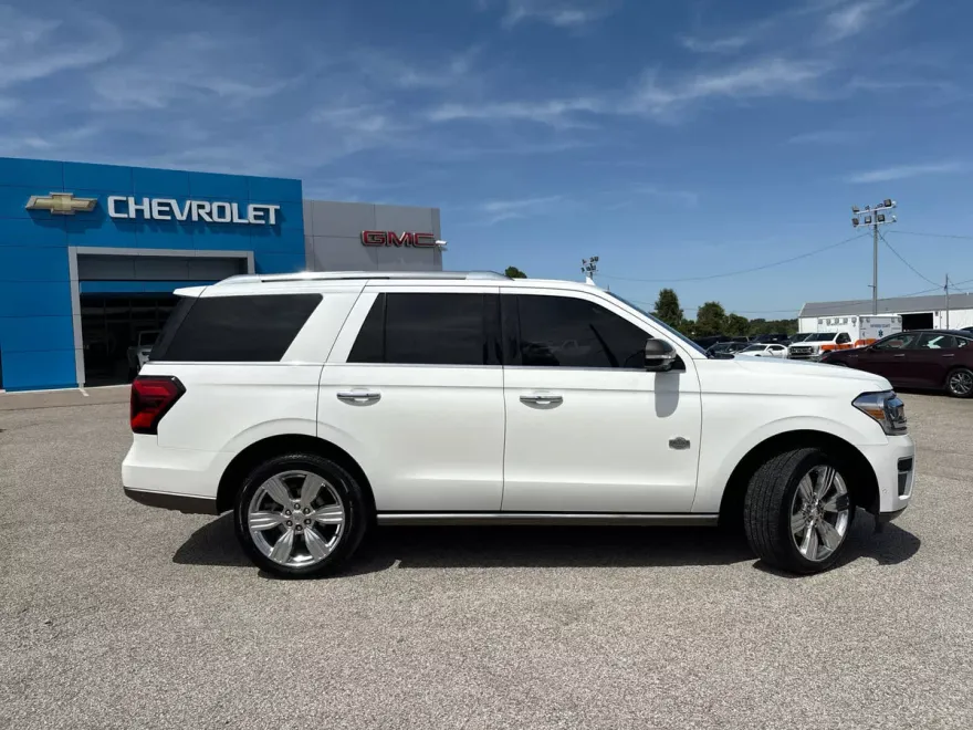 2022 Ford Expedition King Ranch photo 1