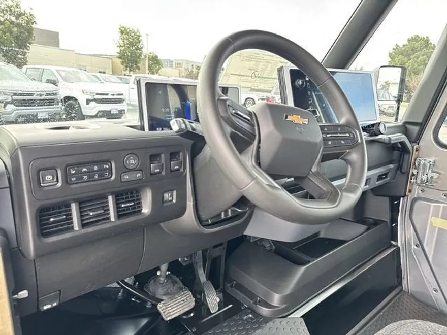 2025 Chevrolet BrightDrop 400 photo 9