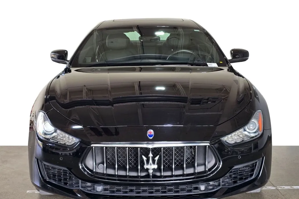 2018 Maserati Ghibli Base photo 1