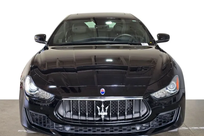 2018 Maserati Ghibli Base photo 1