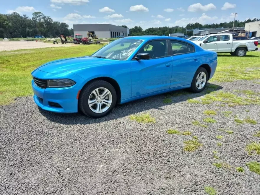 2023 Dodge Charger SXT photo 1