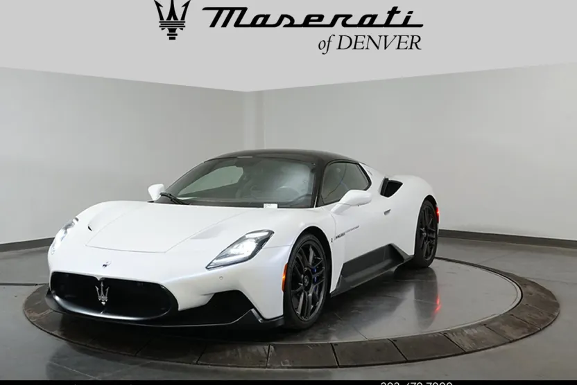 2022 Maserati MC20 Coupe photo 1