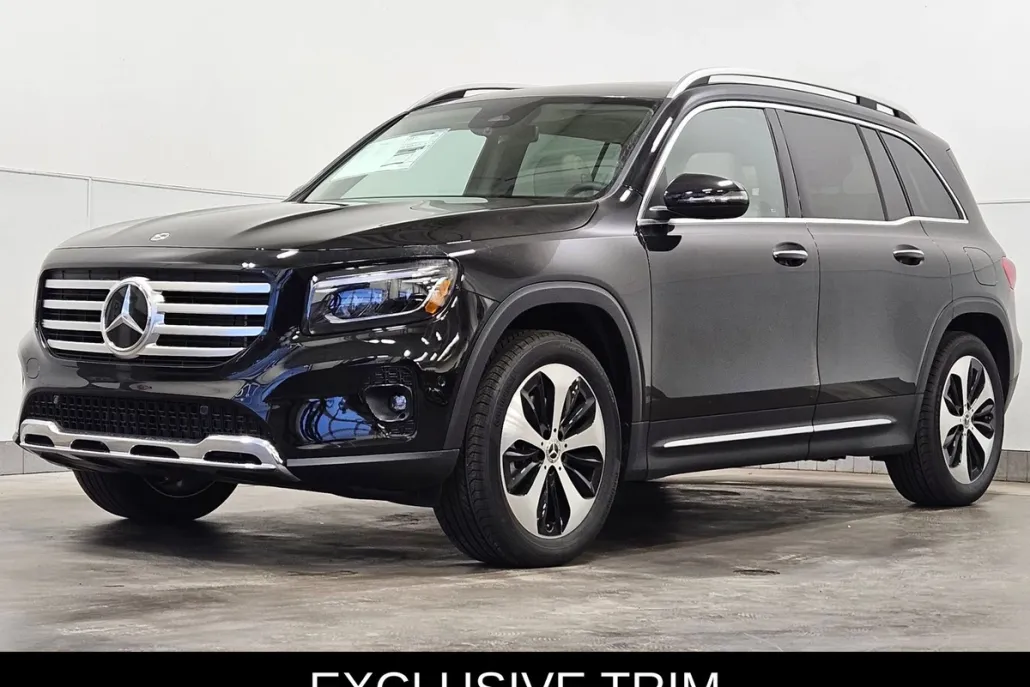 2026 Mercedes Benz GLB 250 4MATIC photo 1