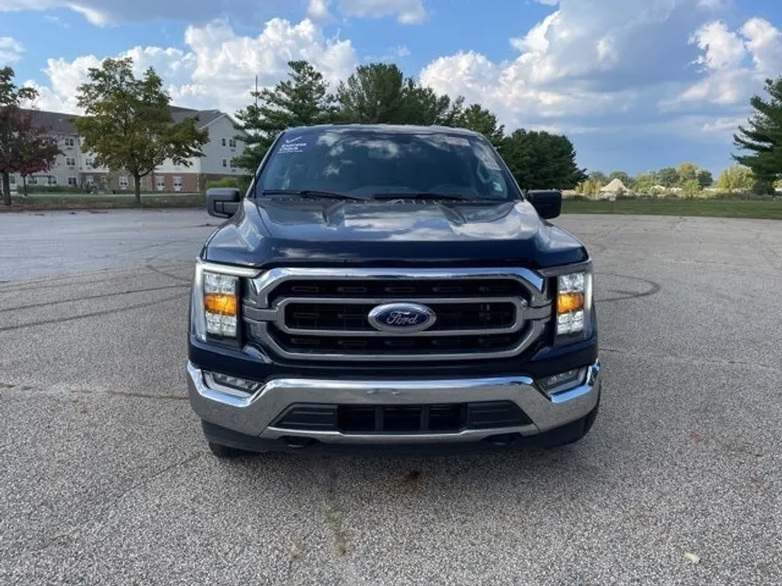 2023 Ford F-150 XLT photo 1