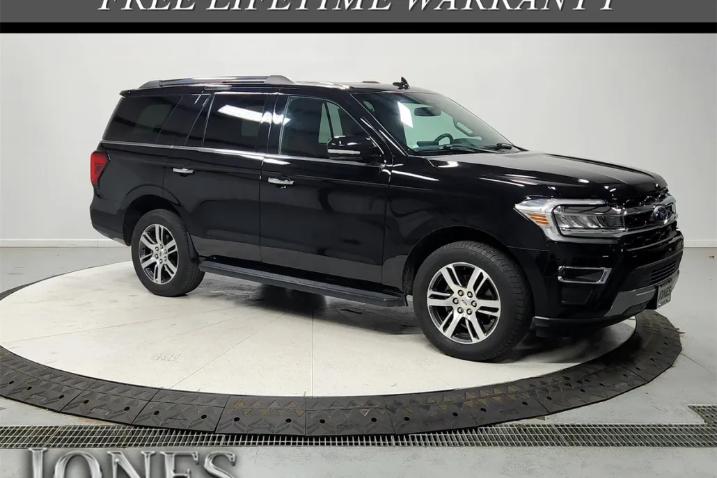 2024 Ford Expedition Limited photo 1